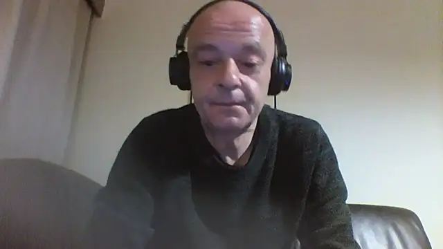 Snapshot of horndude187187 chatting on 01.03.25 horndude187187 online show from 01.03.25