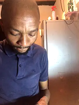 KMbesxxx online show from 09.10.25