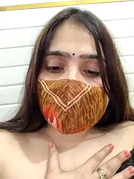 Snapshot of shreya1765 chatting on 01.15.25 shreya1765 online show from 01.15.25