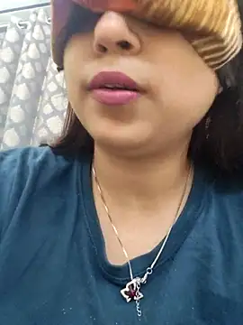 Snapshot of shreya1765 chatting on 11.11.25 shreya1765 online show from 11.11.25