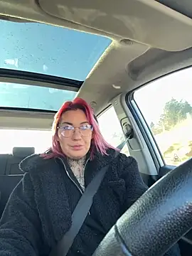 Mia-Fuchs online show from 01.14.25