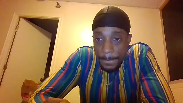 Snapshot of suthrnprnce chatting on 01.01.25 suthrnprnce online show from 01.01.25