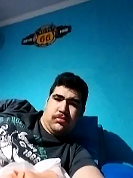 Snapshot of Elrep_tile chatting on 04.04.26 Elrep tile online show from 04.04.26