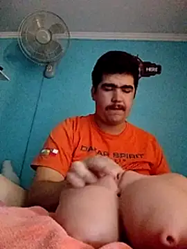 Snapshot of Elrep_tile chatting on 04.15.26 Elrep tile online show from 04.15.26