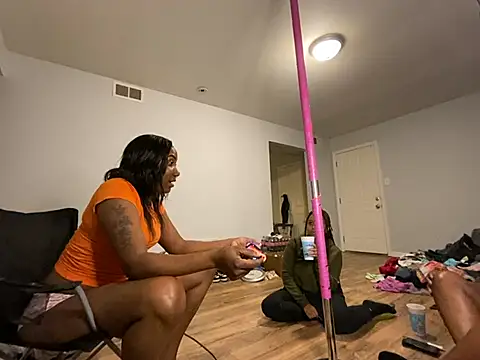 Yoshibaby2670 online show from 03.23.25