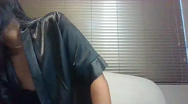 Snapshot of tantragoddess chatting on 03.07.25 tantragoddess online show from 03.07.25