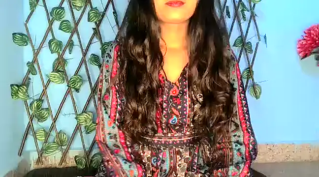 SIYA MAVI online show from 01.13.25