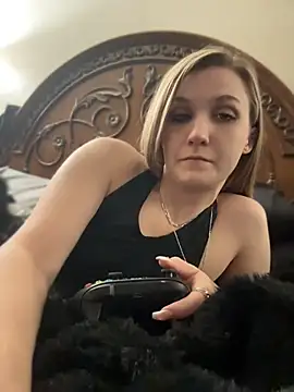 Kitty DaCocks online show from 04.26.26