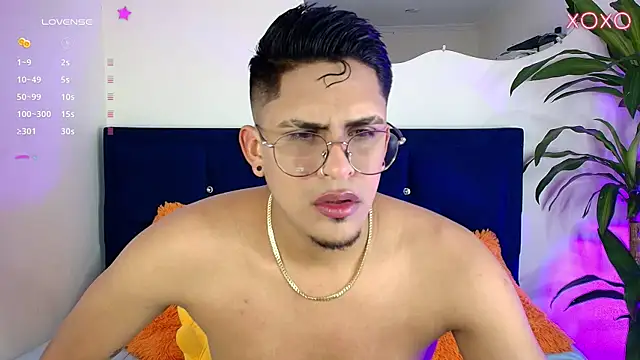 twinkmilk  online show from 01.20.25