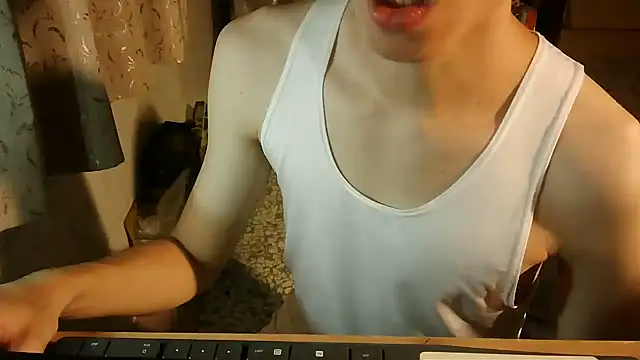 Snapshot of KYU890428 chatting on 11.02.25 KYU890428 online show from 11.02.25