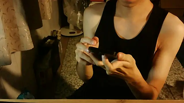 Snapshot of KYU890428 chatting on 11.08.25 KYU890428 online show from 11.08.25