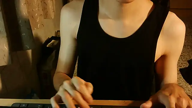 Snapshot of KYU890428 chatting on 11.22.25 KYU890428 online show from 11.22.25