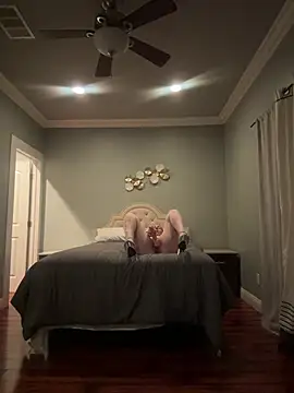 Snapshot of sunnyymonnay chatting on 03.15.26 sunnyymonnay online show from 03.15.26