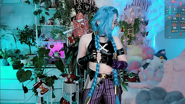 Snapshot of cutelittlepuff chatting on 01.07.25 cutelittlepuff online show from 01.07.25