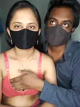 Hot Nila online show from 02.05.25