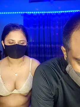 Hot Nila online show from 09.09.25