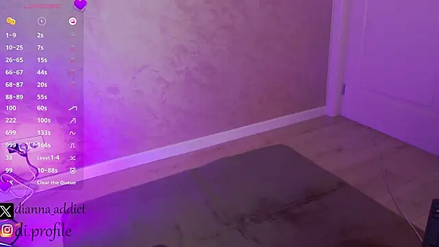 uhlala   online show from 02.05.25