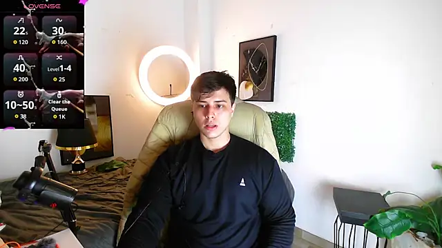 Snapshot of Thom_Ohtani chatting on 02.13.26 Thom Ohtani online show from 02.13.26