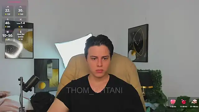 Snapshot of Thom_Ohtani chatting on 04.28.26 Thom Ohtani online show from 04.28.26