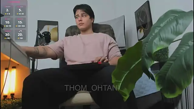 Snapshot of Thom_Ohtani chatting on 05.03.26 Thom Ohtani online show from 05.03.26