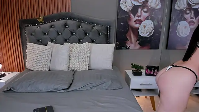 KimStone1 online show from 10.25.25