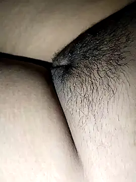 Snapshot of nikitacute23 chatting on 10.30.25 nikitacute23 online show from 10.30.25