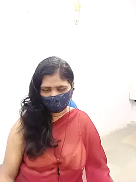 Snapshot of Lucky-Deepthi chatting on 03.04.25 Lucky-Deepthi online show from 03.04.25