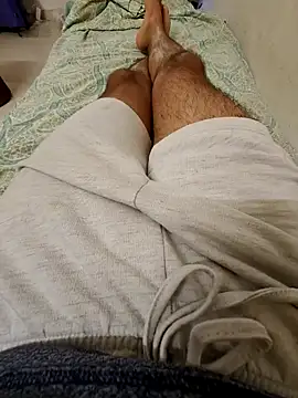 Snapshot of shrenik34 chatting on 01.08.25 shrenik34 online show from 01.08.25