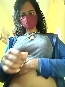 Snapshot of Pooja_cut chatting on 02.17.25 Pooja cut online show from 02.17.25