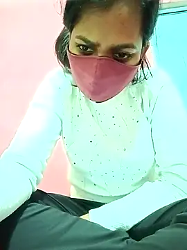 Snapshot of Pooja_cut chatting on 02.23.25 Pooja cut online show from 02.23.25