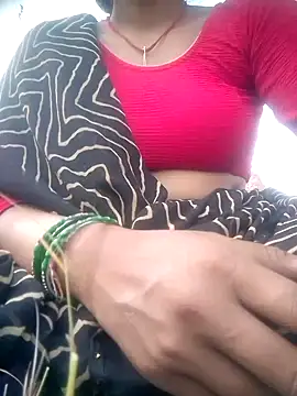 Amaya Bajwa online show from 10.11.25