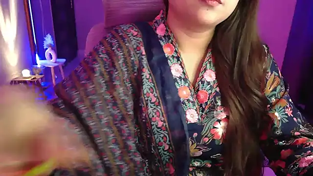 Mitikaa online show from 10.10.25