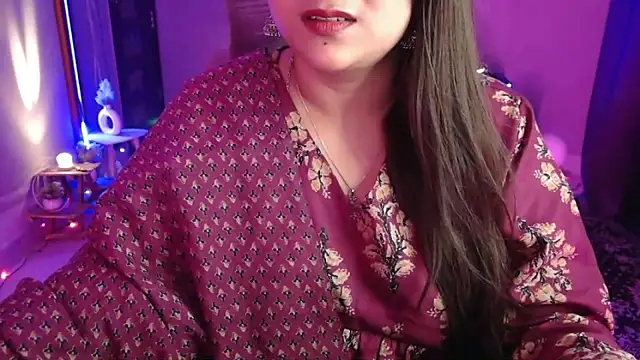 Mitikaa online show from 10.18.25