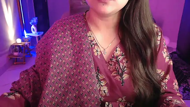 Mitikaa online show from 12.21.25