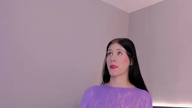 sara  jones gh online show from 02.17.26