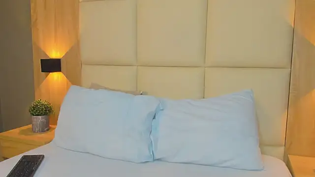 antonella cutie  online show from 11.27.25