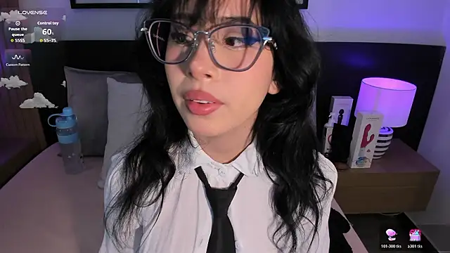 Snapshot of vi_anaya chatting on 02.08.26 vi anaya online show from 02.08.26