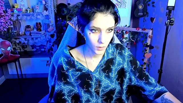 Snapshot of Hyeon_Jin chatting on 02.17.25 Hyeon Jin online show from 02.17.25