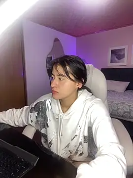 Camila pinkk online show from 03.08.25