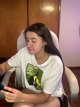 Camila pinkk online show from 03.11.25