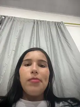 Snapshot of the_queen_of_street chatting on 02.25.26 the queen of street online show from 02.25.26