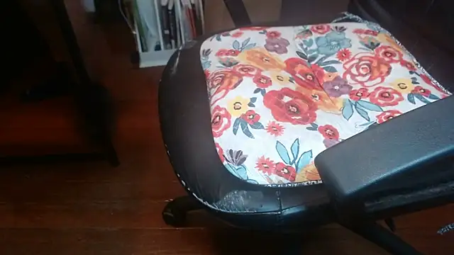 Snapshot of marcof8in chatting on 01.12.25 marcof8in online show from 01.12.25