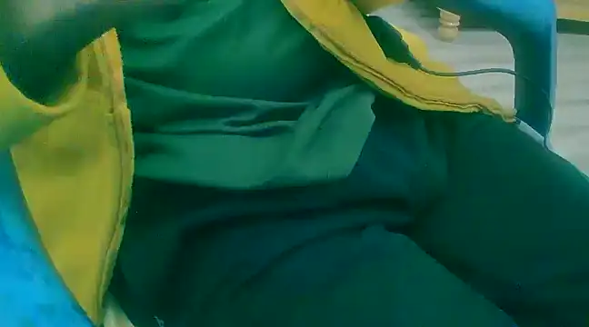 Snapshot of chandni89 chatting on 01.11.25 chandni89 online show from 01.11.25