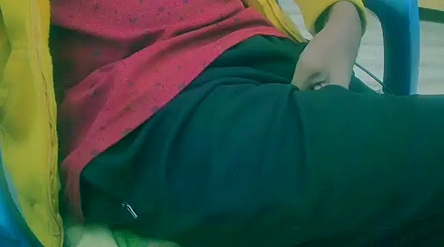 Snapshot of chandni89 chatting on 01.21.25 chandni89 online show from 01.21.25