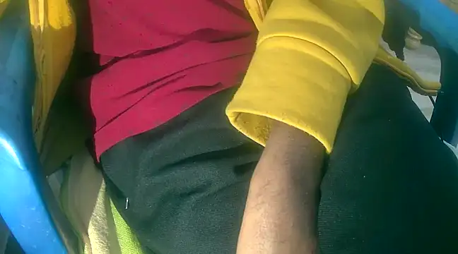 Snapshot of chandni89 chatting on 01.26.25 chandni89 online show from 01.26.25