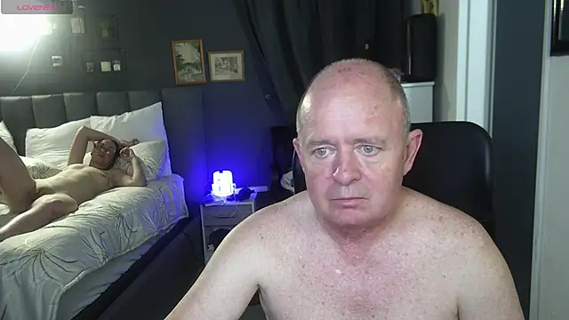 boeslaboes1 online show from 11.04.25