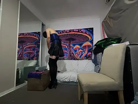 sissy xdresser online show from 12.15.25