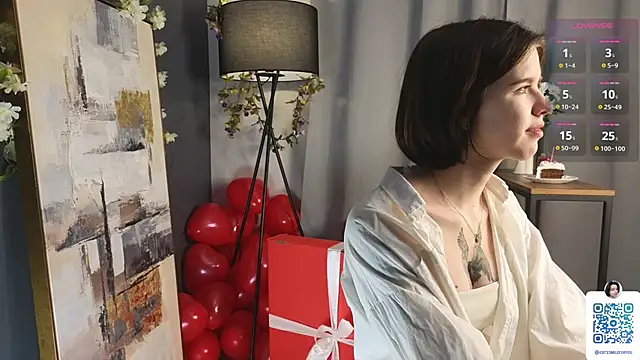 OdiliaHartnell online show from 02.07.25