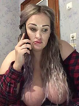 Snapshot of VikiiStoun chatting on 11.03.25 VikiiStoun online show from 11.03.25