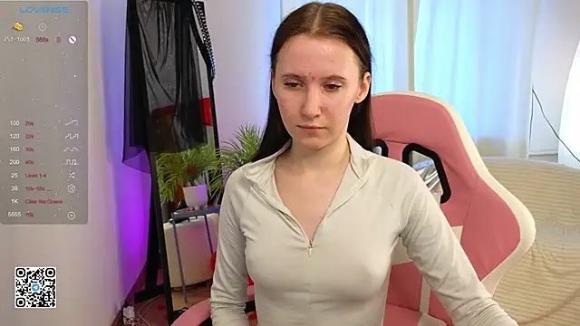 mon lola online show from 02.21.25